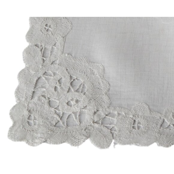Handkerchief Hanky Hankie Vintage White Open Lace - Picture 2 of 3